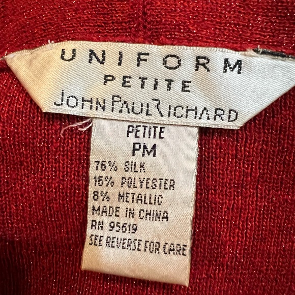 UNIFORM PETITE JOHN PAUL RICHARD 2 pieceNWT size Petite-M Red - Picture 7 of 7
